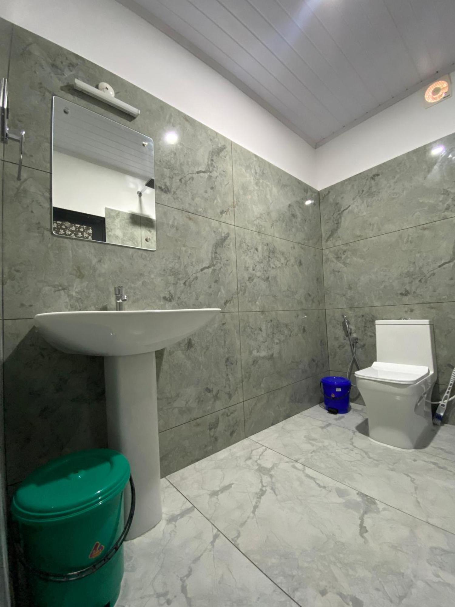Drizzle Valley Cottage Munnar Ngoại thất bức ảnh